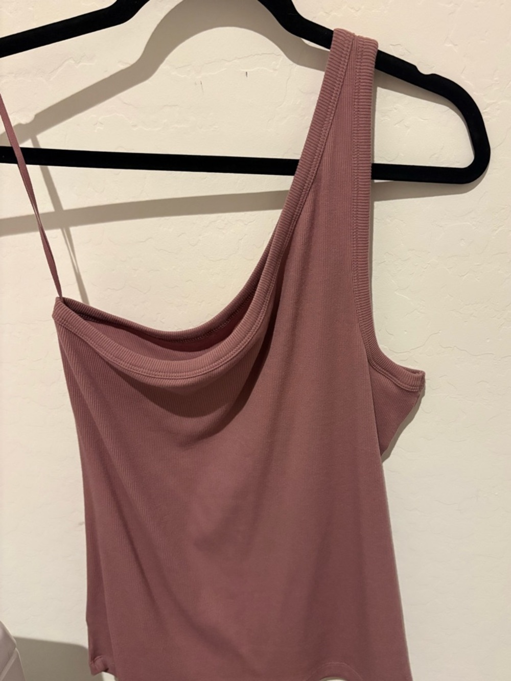 GAP Mauve Ribbed Top